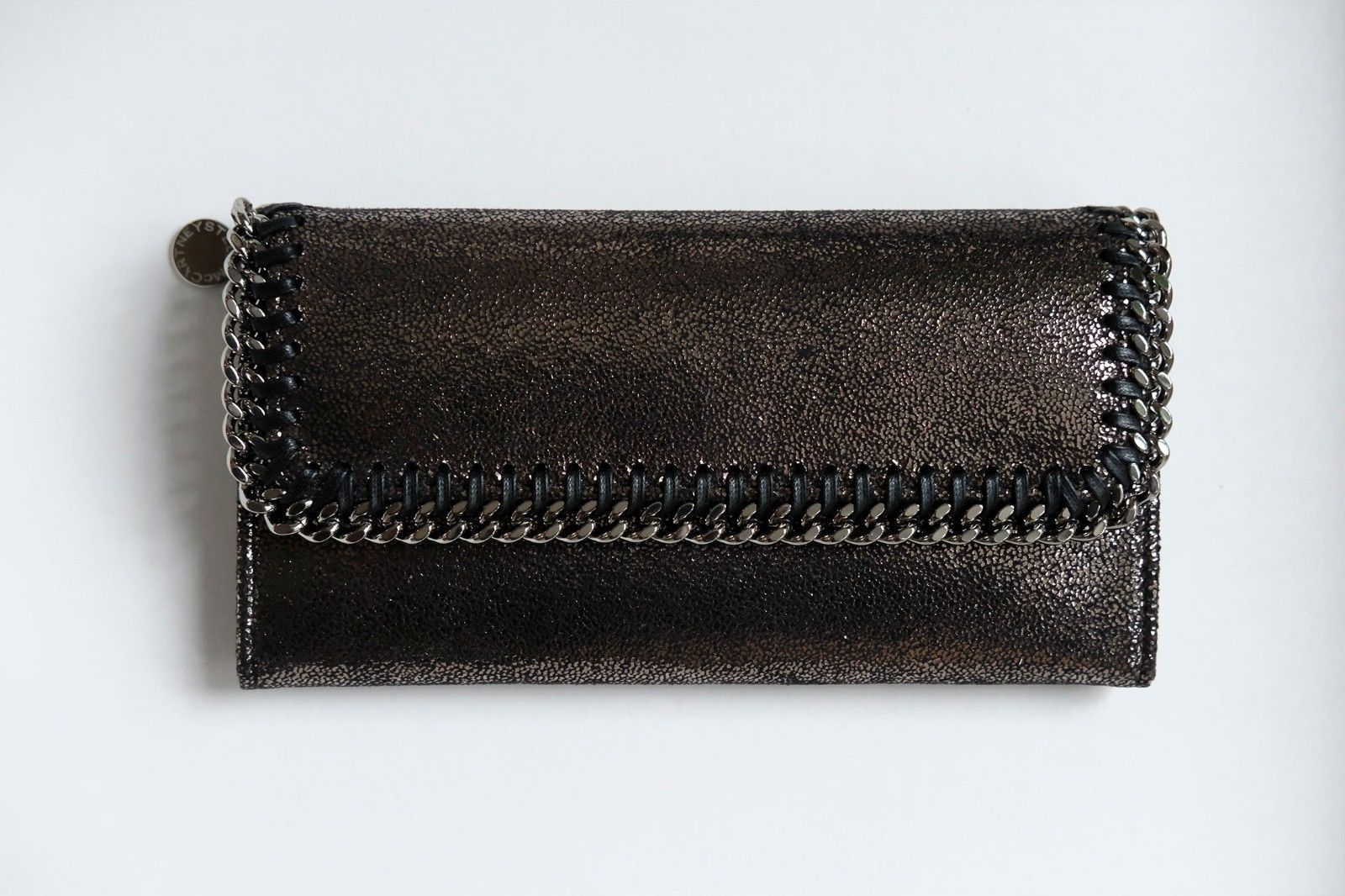 Une sélection de 5 modèles de portefeuilles les plus chers de Stella McCartney